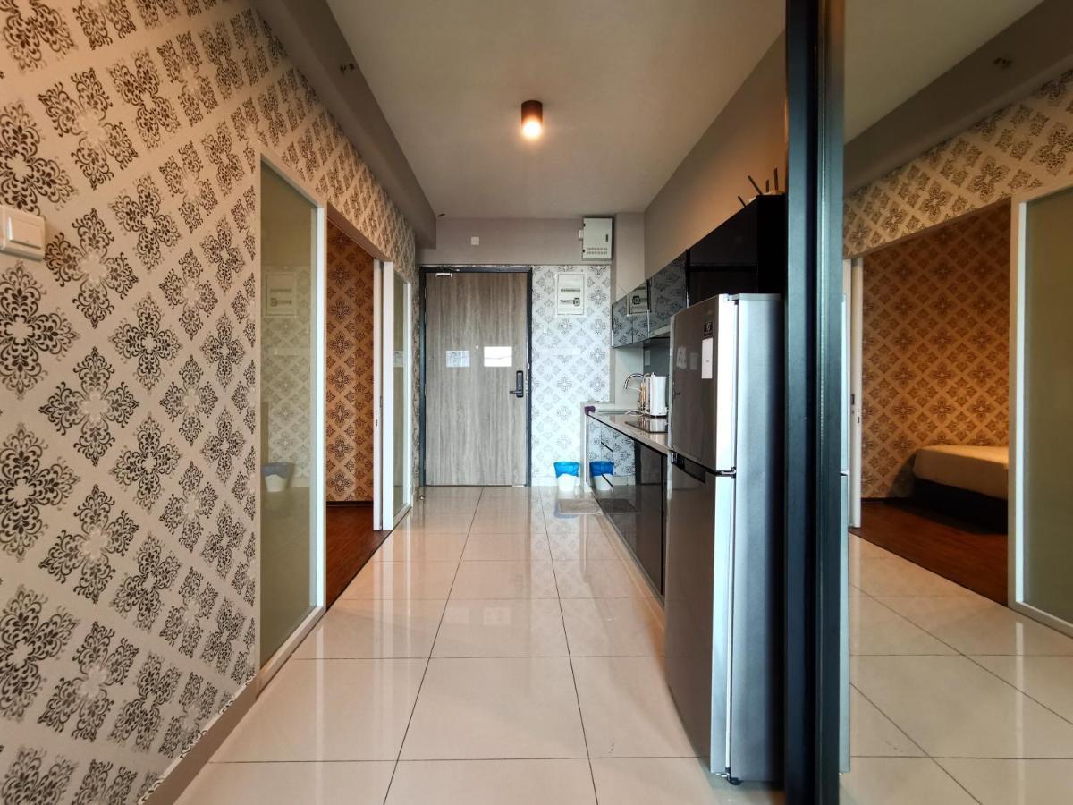 Maritime Suites Penang Jelutong Exterior photo